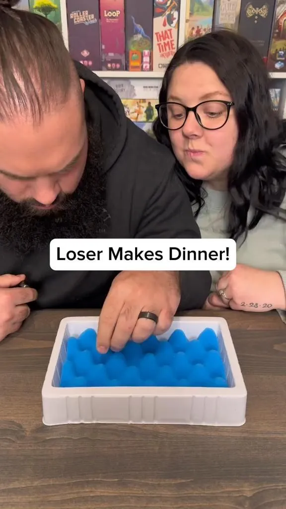 ♟️ Master Every Move – Magnetic Chess Set for Endless Strategy! ✨🔥