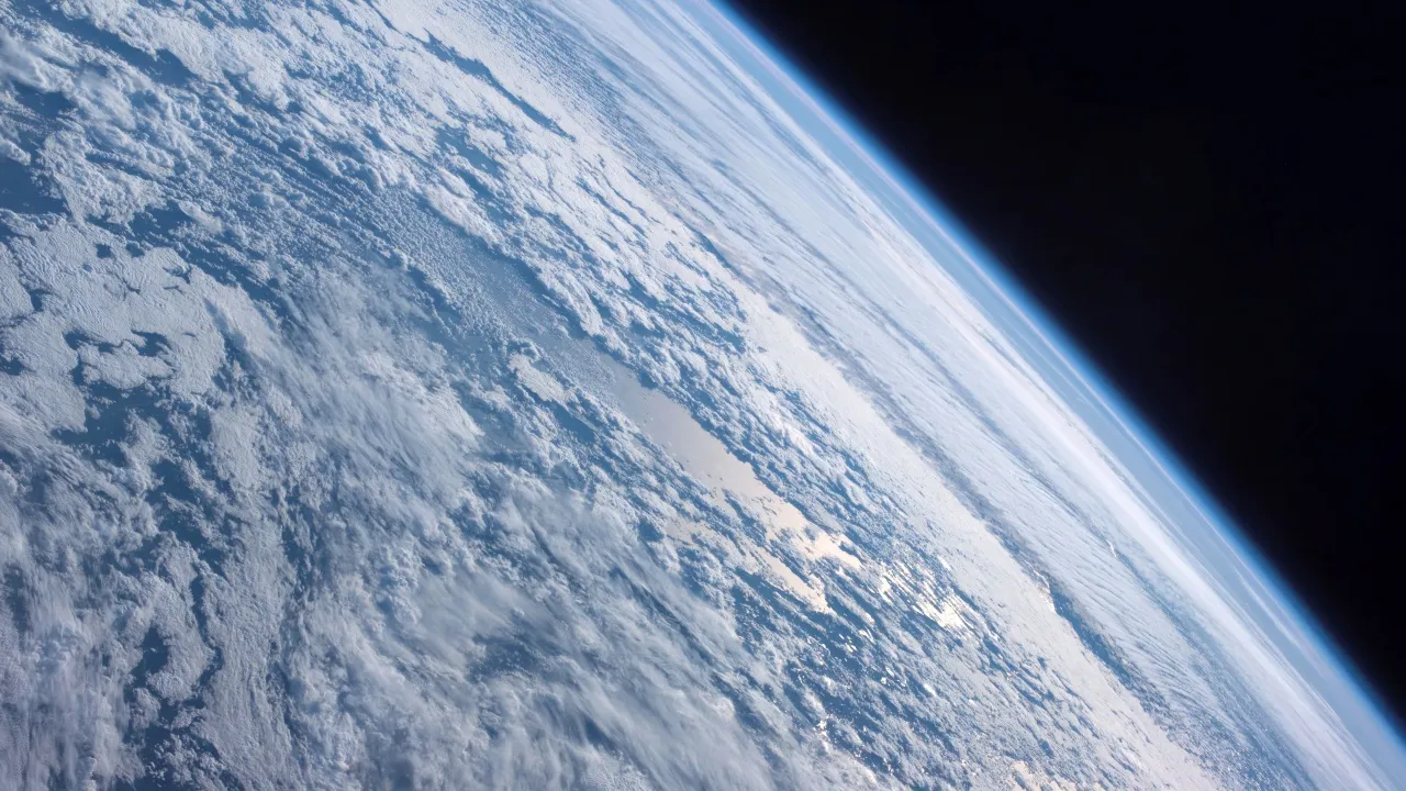 OS X Mountain Lion, Planet Earth, Orbit, 5K, Mac OS X