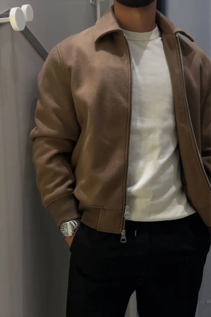 Men’s Zip Sweaters for Winter | Cozy, Stylish & Effortless Layering