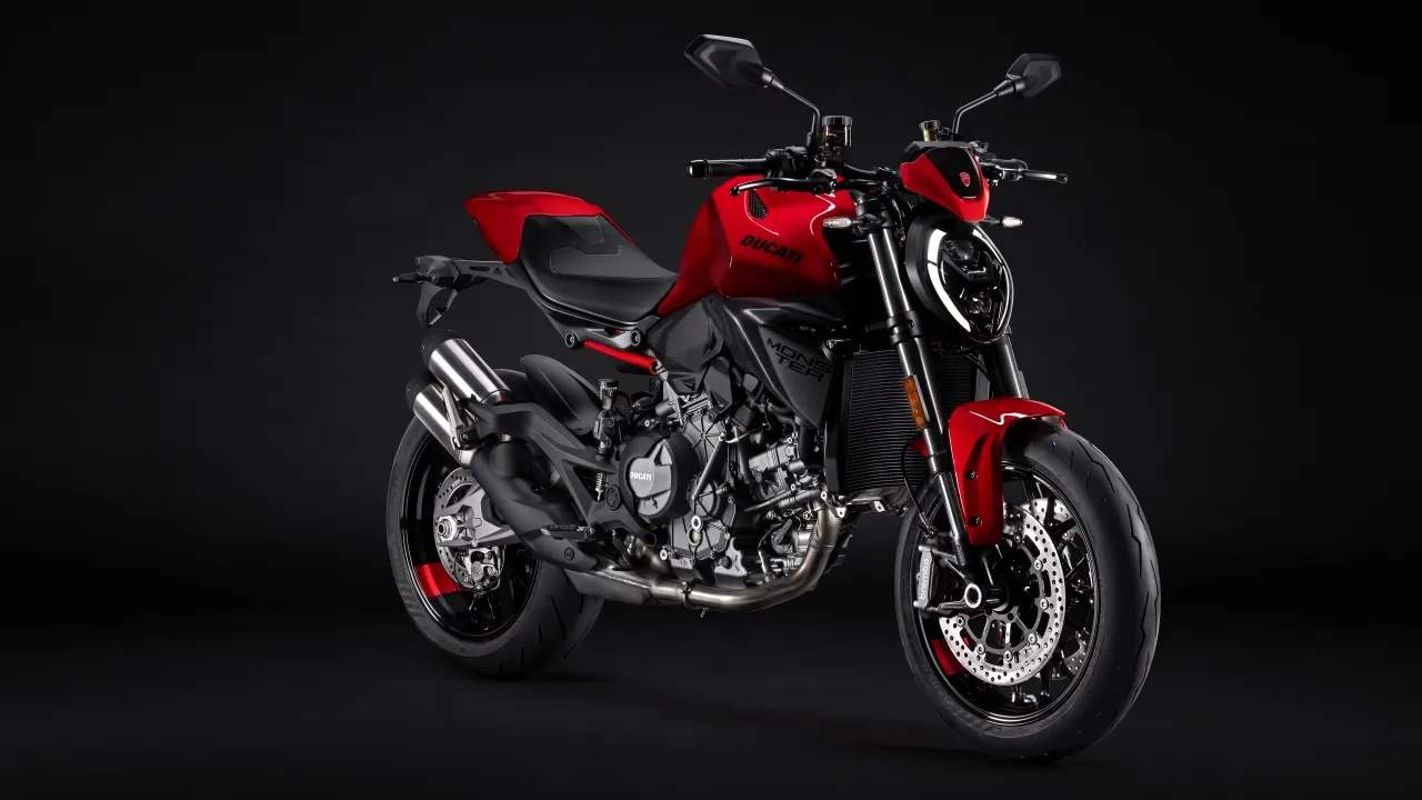 Ducati Monster Plus, 2026, Dark background