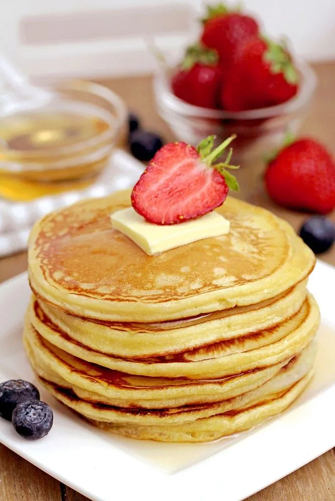 Fluffy Cream Cheese Pancakes