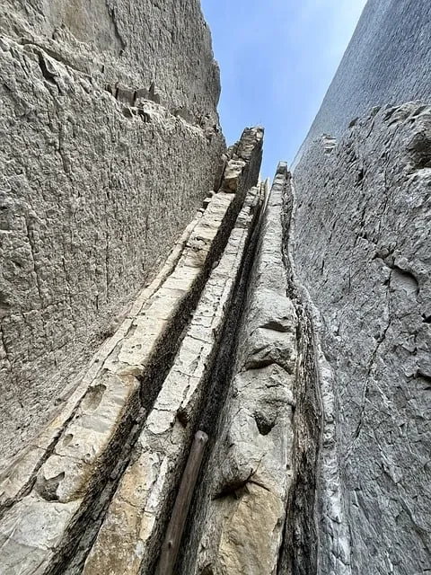 Free Rock Formation Rock Wall photo and picture