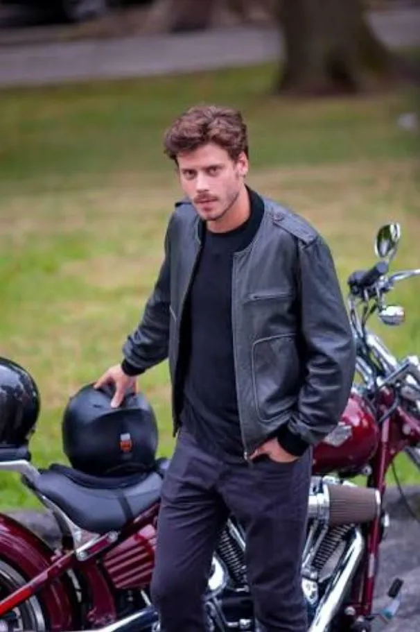 François Arnaud