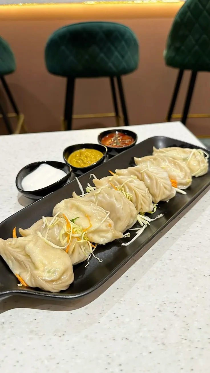 Steamed Chicken Momos - Lulchai, Rajouri Garden