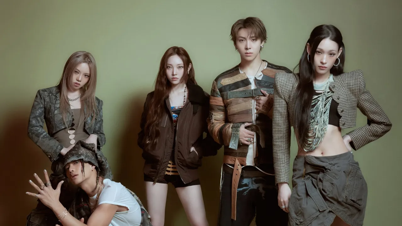 ALLDAY PROJECT, Vertical, K-pop group, Youngseo, Annie, Bailey, Tarzzan, Woochan, 5K