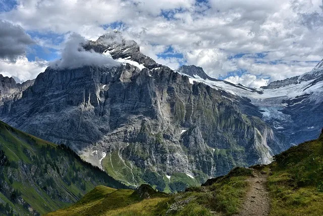 Free Mountain Alps photo and picture