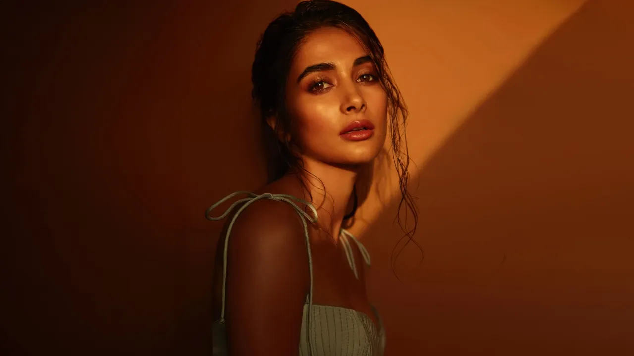 Pooja Hegde, Golden hour, Portrait, Indian actress, 5K