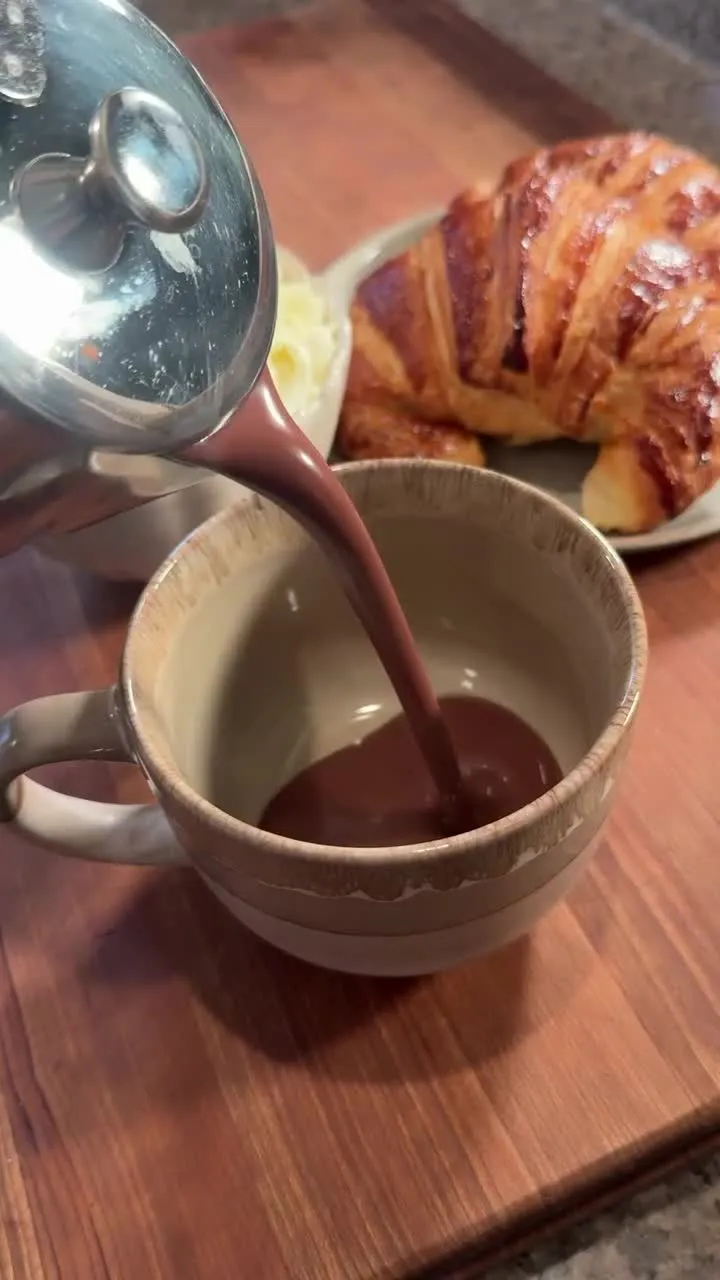 French Hot Chocolate! 🥐☕