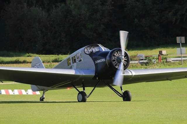 Free Antique Car Travel Plane photo and picture