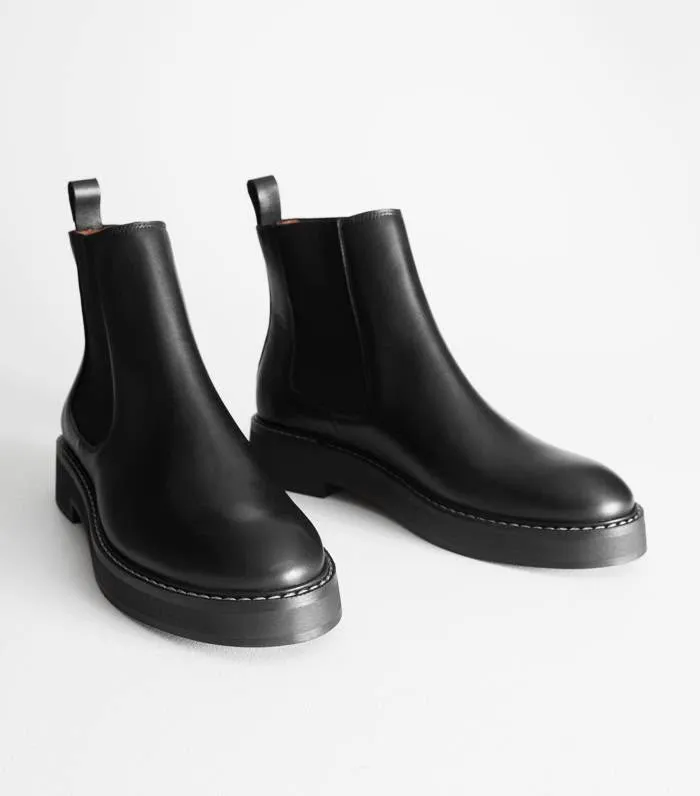 3 Dress-and-Boot Combinations London Girls Are Wearing on Repeat