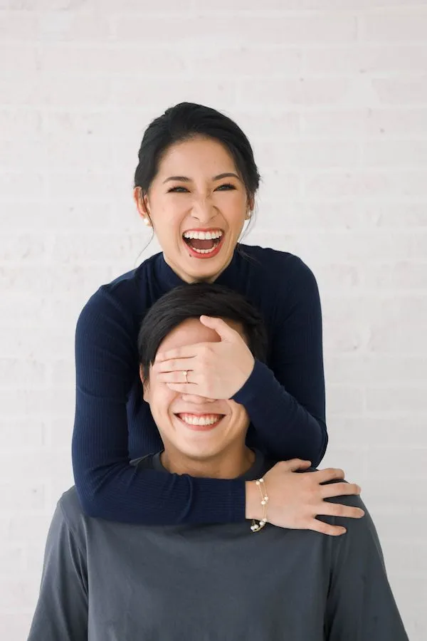 This Minimalist Engagement Shoot Overflows with Creativity!