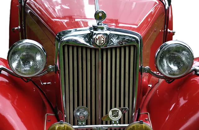 Free Oldie Antique Car photo and picture